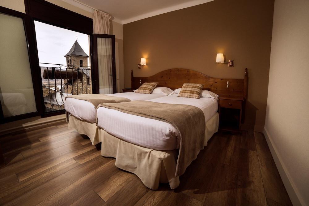 Hotel Roca Alp Exterior foto