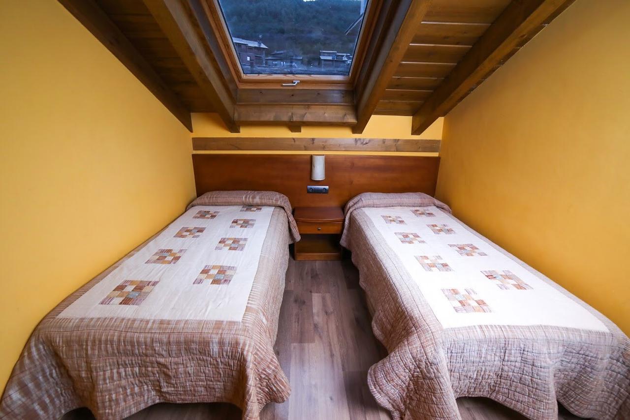 Hotel Roca Alp Exterior foto